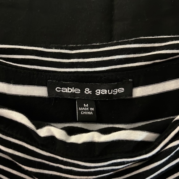 Cable & Gauge off the shoulder long sleeved stripe top - Picture 2 of 5